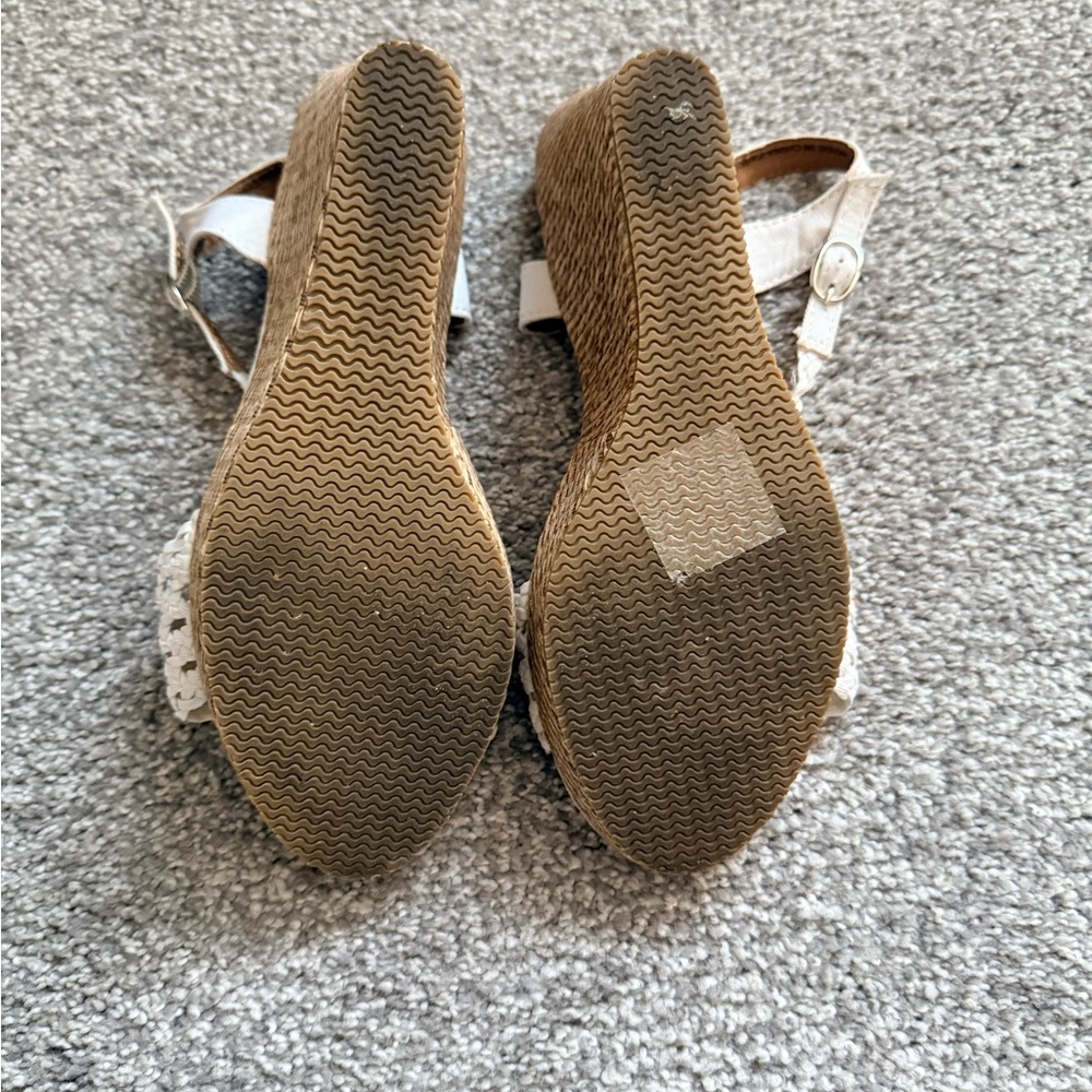 Women's Cream/White Woven Wedges - Picture 9 of 10